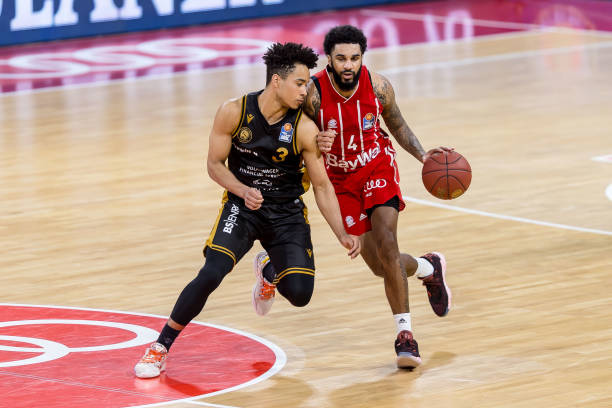 可以通过中 可以通过中